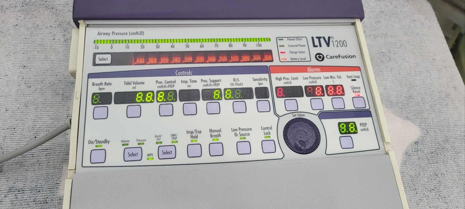 Carefusion LTV1200 Portable Respiratory Device With Power Supply