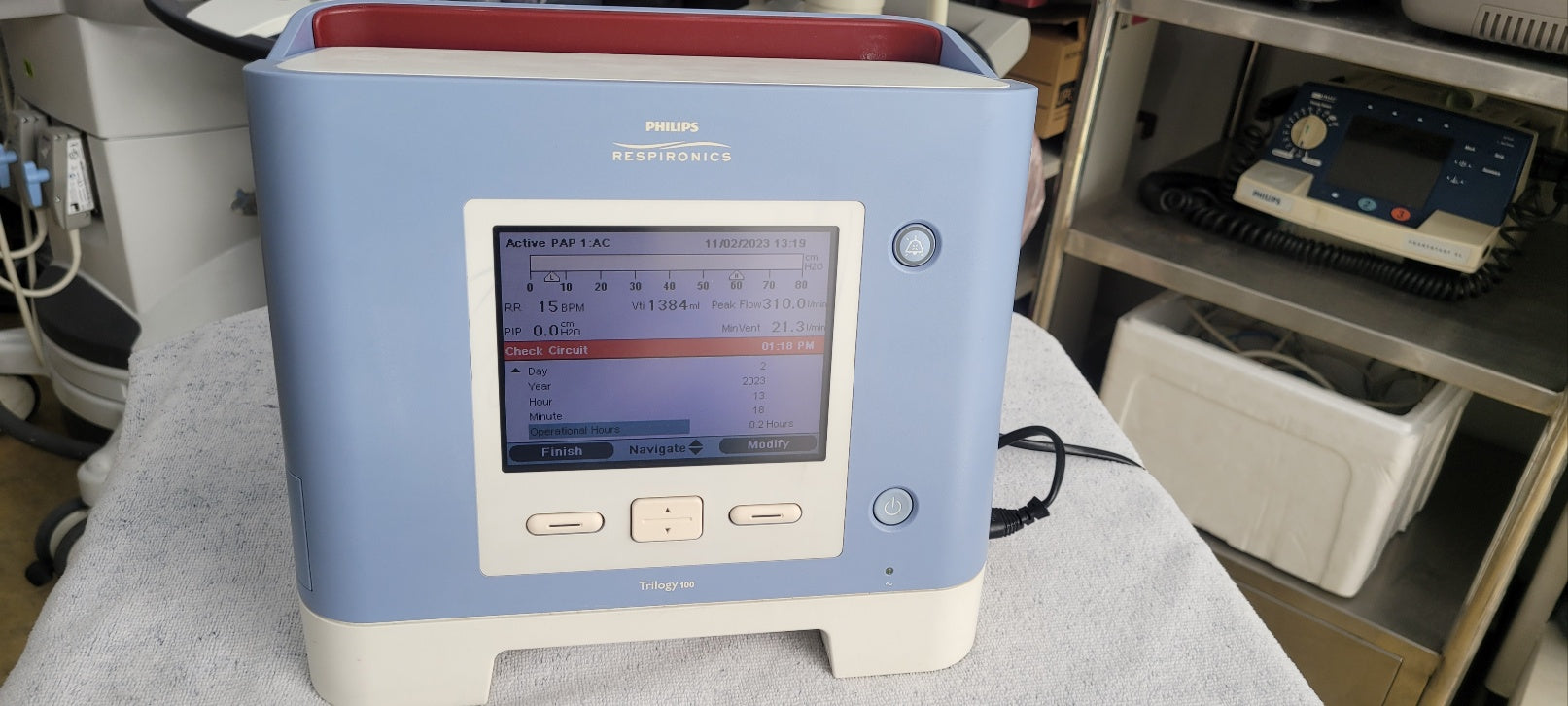 Philips Trilogy 100 With Battery Power Supply