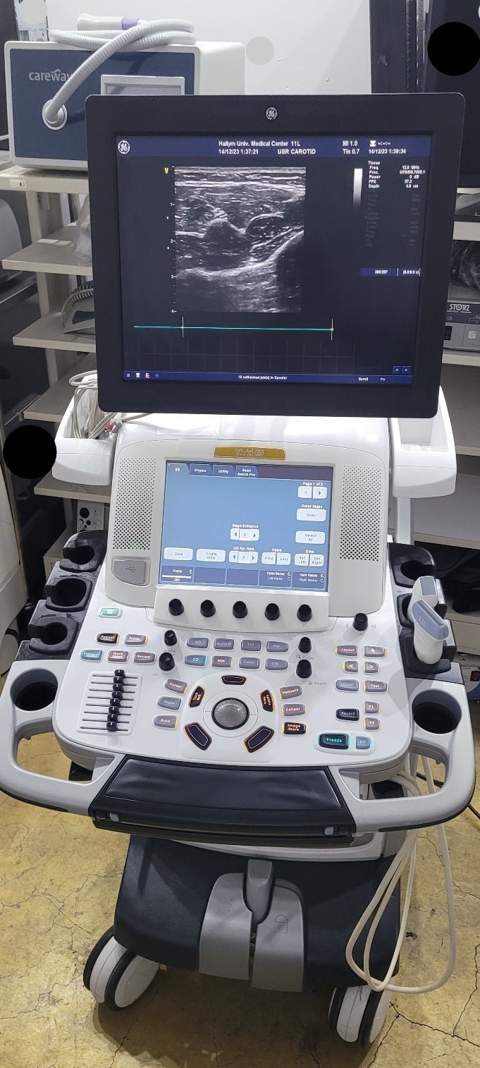 Used Ge Vivid E9 Ultrasound with cardiac M5Sc Linear 11L 2 probe transducer medical equipment
