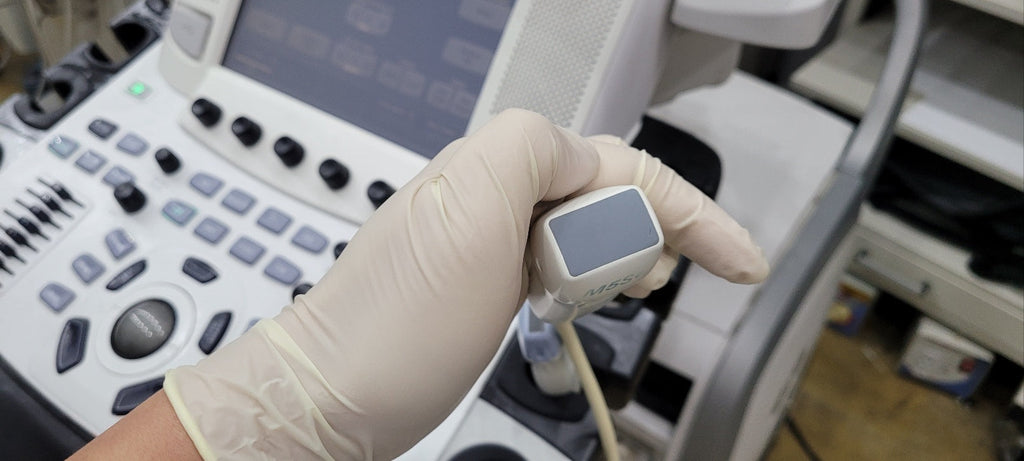 GE Vivid E9 XDClear with M5Sc Cardiac & 11L Linear 2 Probes