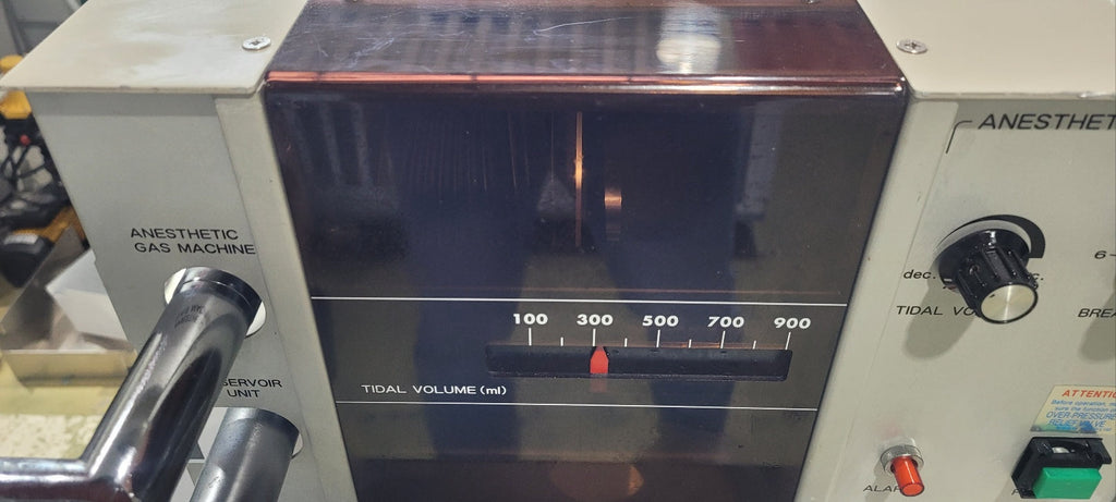 Used Aika Anesthetic Ventilator EVA 900N