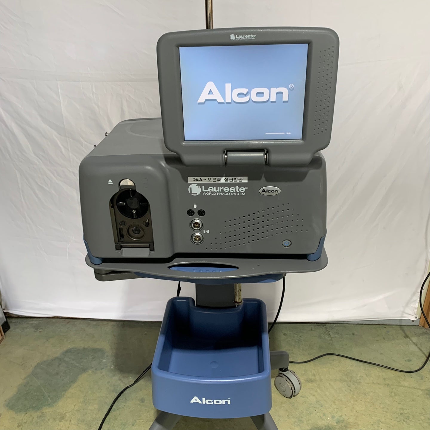 Used Alcon Laureate World Phaco System Ophthalmic Equipment