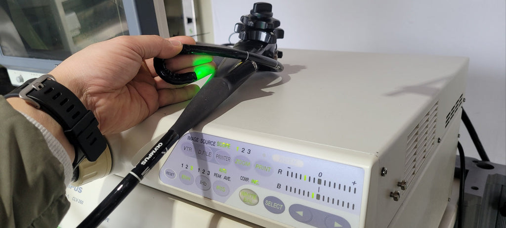Used Olympus CV260 GIF-260J Gastroscope Endoscopy System