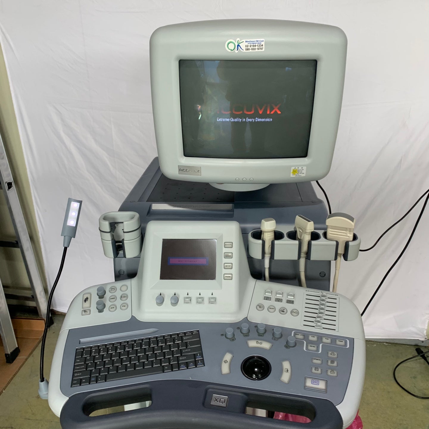 Used Medison Accuvix XQ 3D Ultrasound With 3Probes