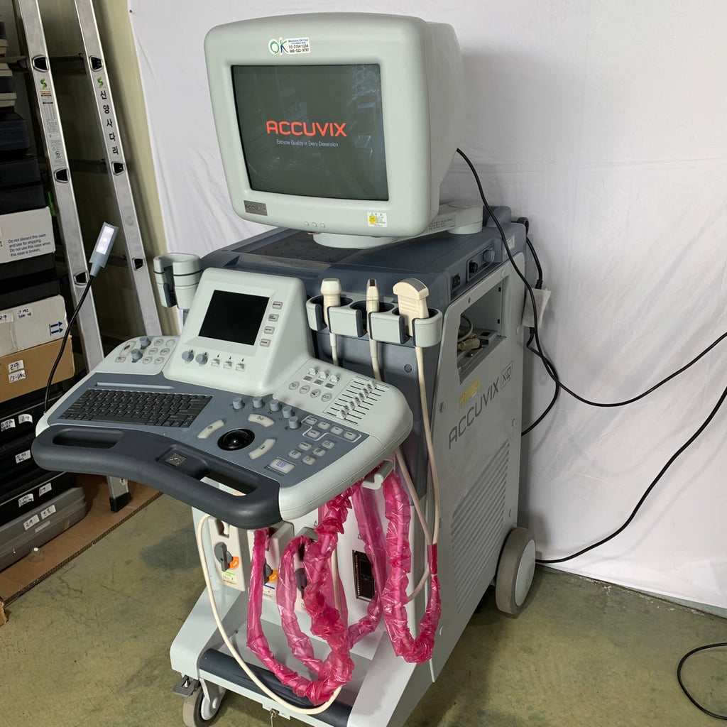 Used Medison Accuvix XQ 3D Ultrasound With 3Probes