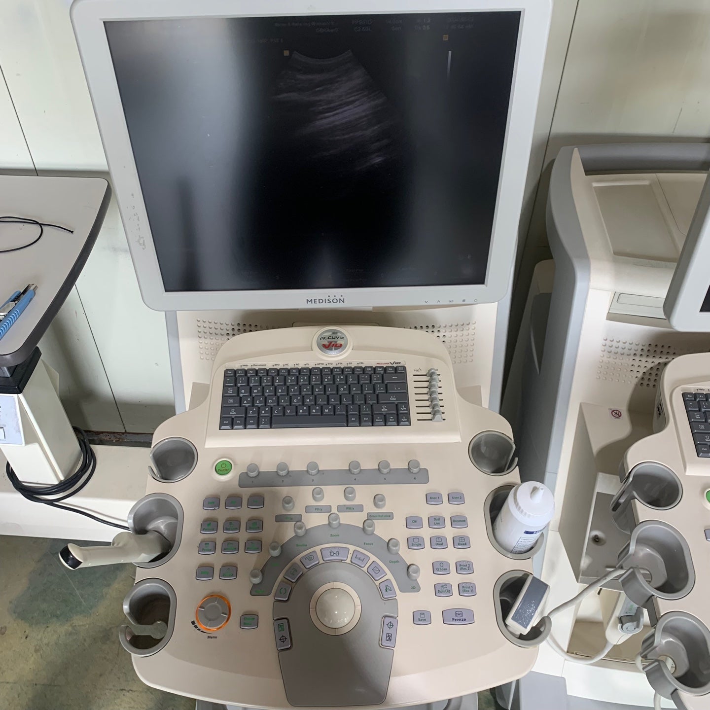 Used Medison Accuvix V10 Ultrasound with Convex Vaginal Probes