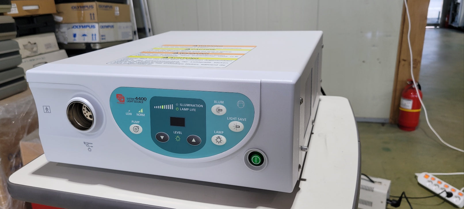 Fujinon XL 4400 Light Source For Endoscopy