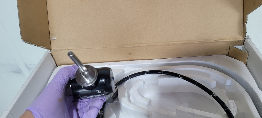 Used Olympus Gif-Q260J 9.2mm Gastroscope For Endoscopy