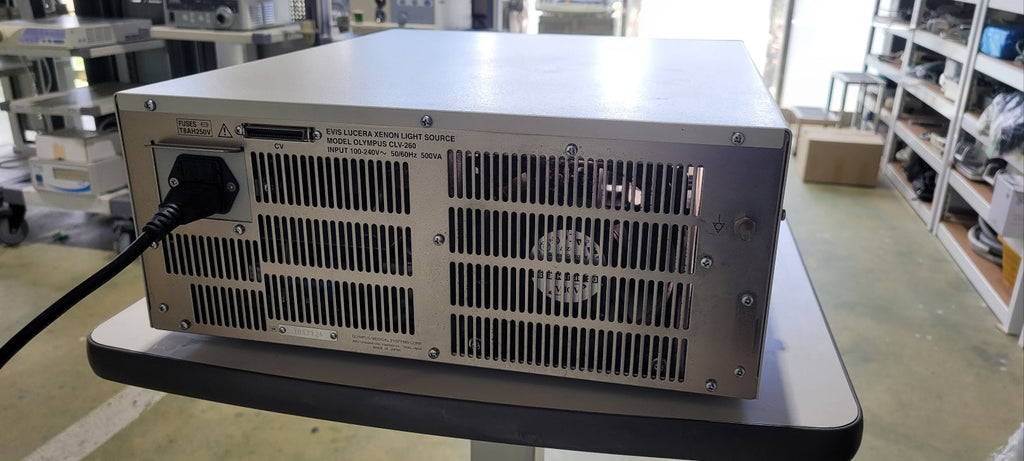 OLYMPUS EVIS LUCERA CLV 260 LIGHT SOURCE