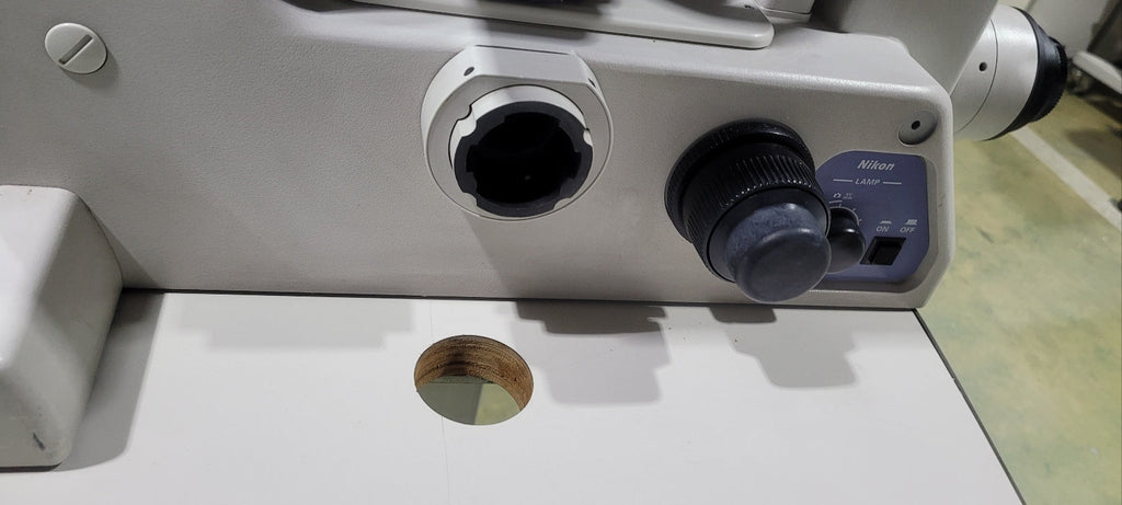 Nikon Eclipse Te300 Fluorescence Microscope