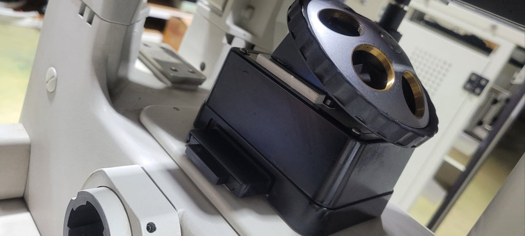Nikon Eclipse Te300 Fluorescence Microscope