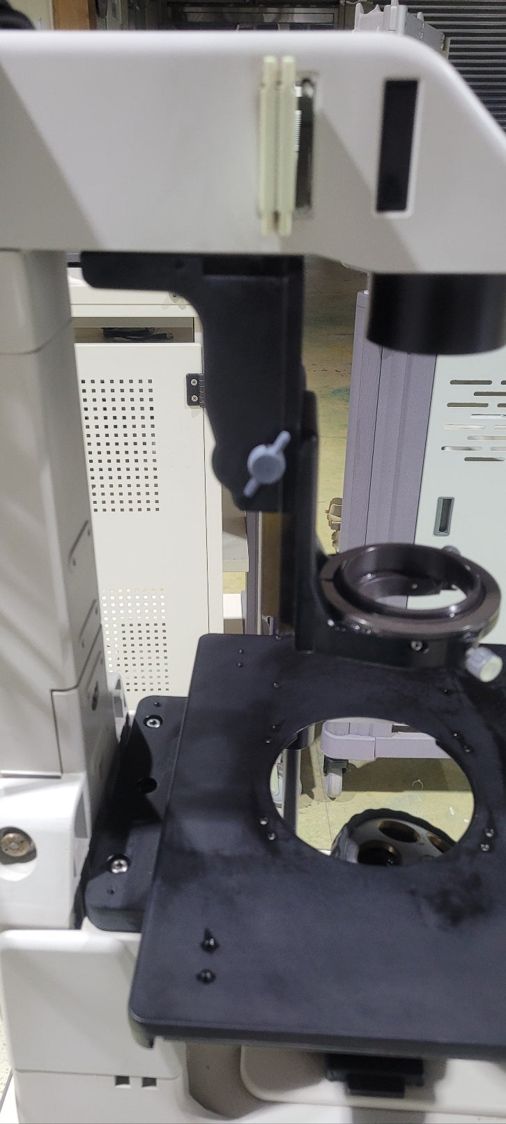 Nikon Eclipse Te300 Fluorescence Microscope