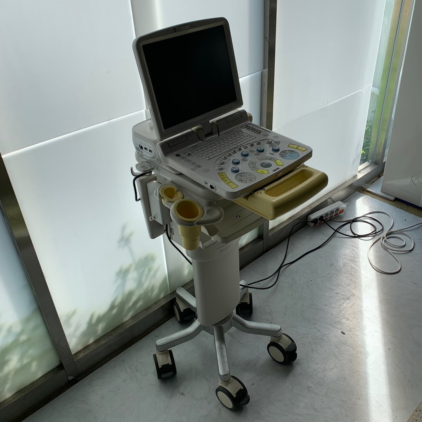 Used Aloka hitachi noblus ultrasound with pentax EG 3670URK with