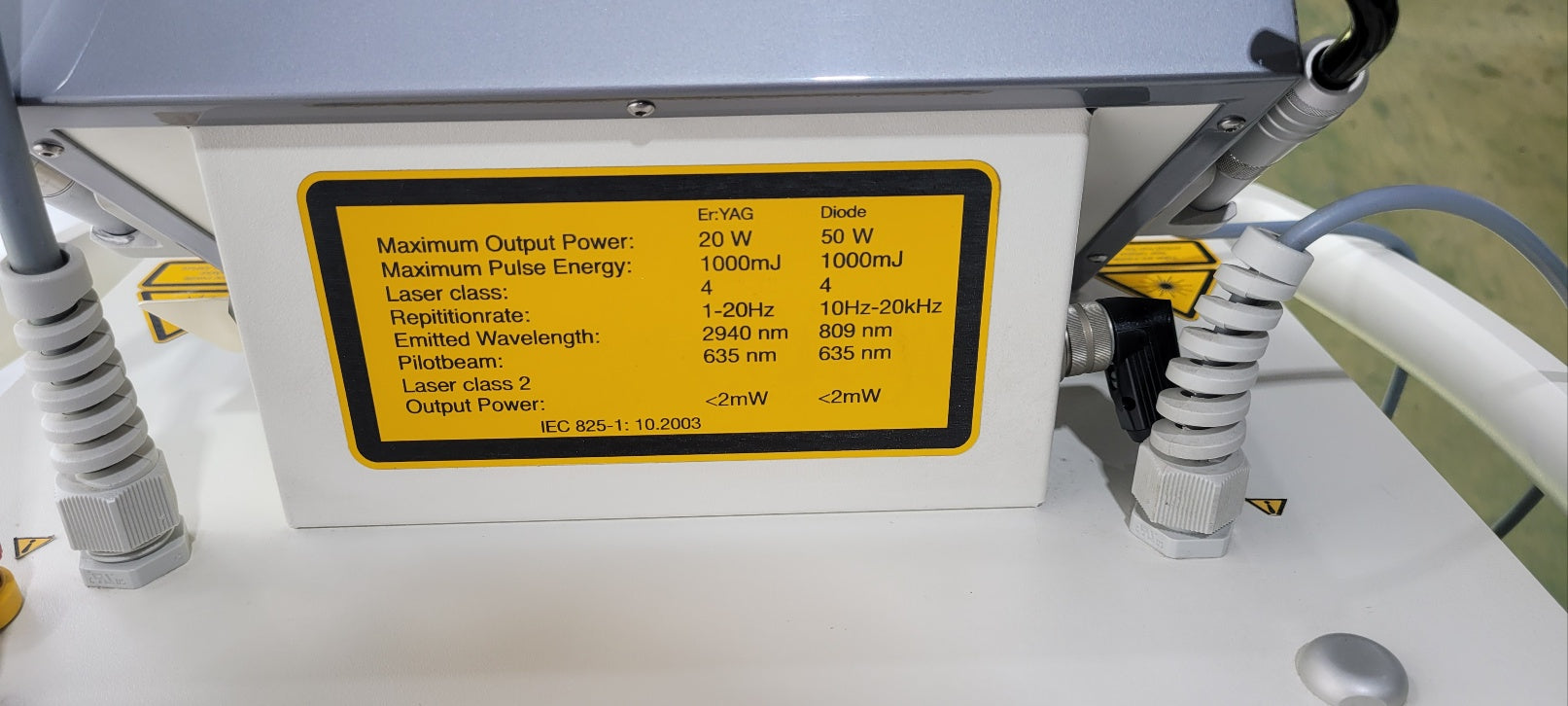 Used Elexxion AG Delos Er:Yag diodelaser dental machine