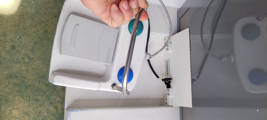 Used Elexxion AG Delos Er:Yag diodelaser dental machine