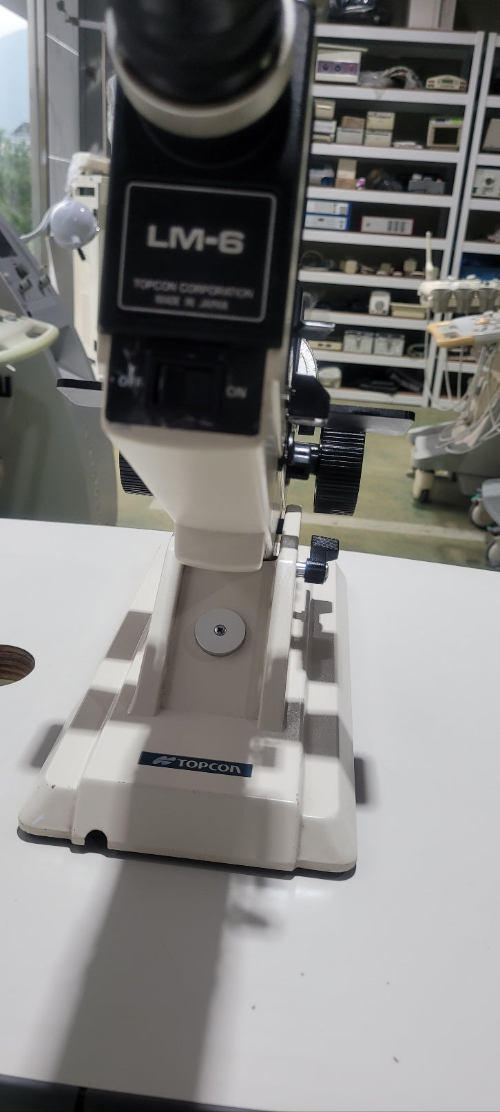 Used Topcon LM-6 Lensmeter