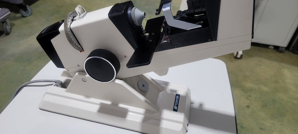 Topcon LM-6 Lensmeter