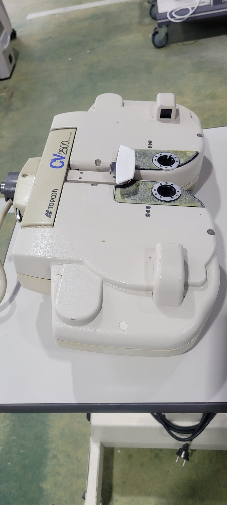 Topcon CV-2500 Computerized Phoropter
