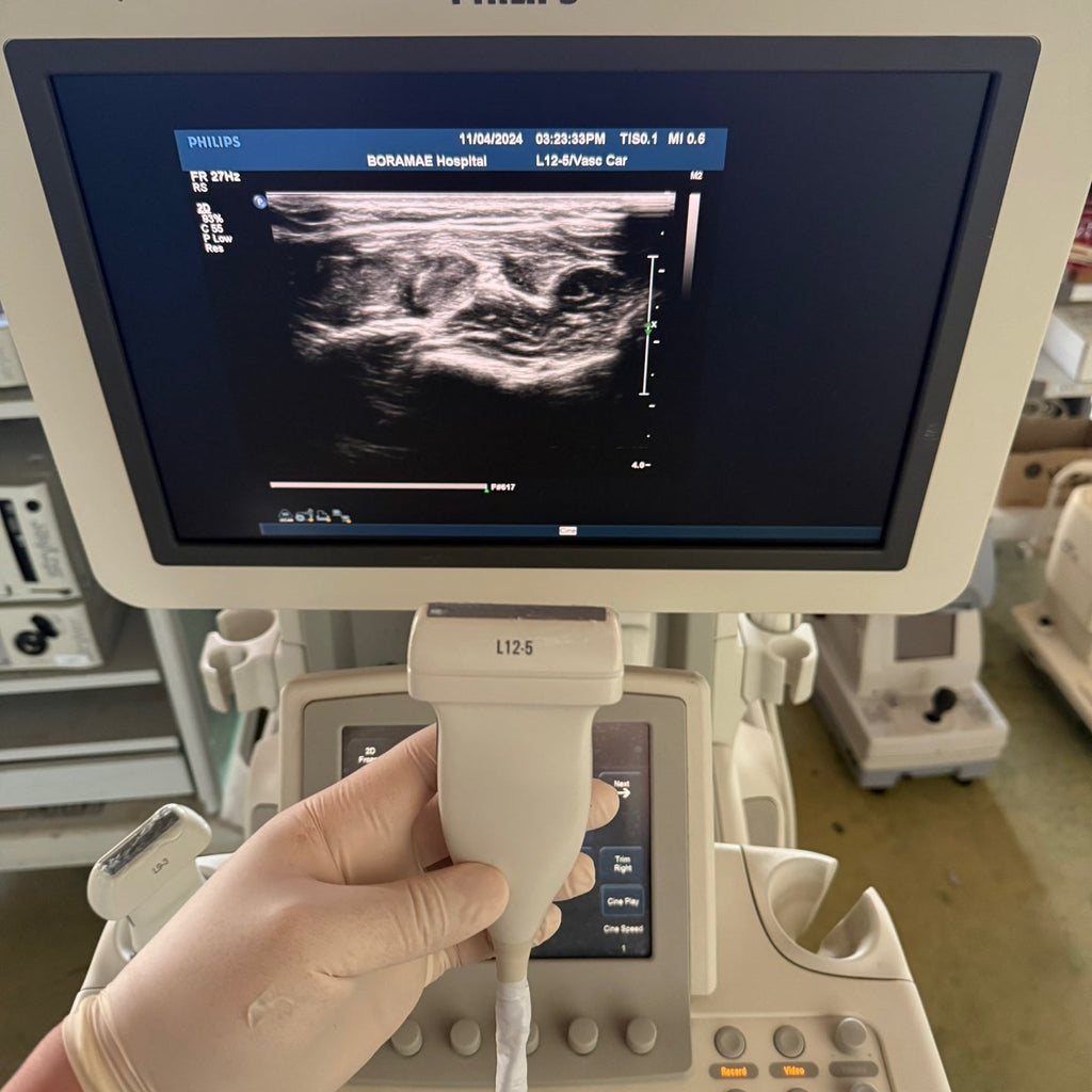 Philips IU22 with Convex & Linear 3 Probes