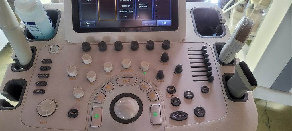 Used Medison accuvix A30 3D/4D With Convex Linear Vaginal 3 Probes