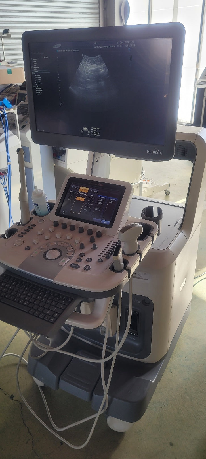Used Medison accuvix A30 3D/4D With Convex Linear Vaginal 3 Probes