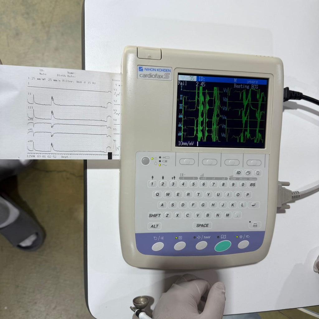 Nihon Kohden Cardiofax S EKG ECG Machine