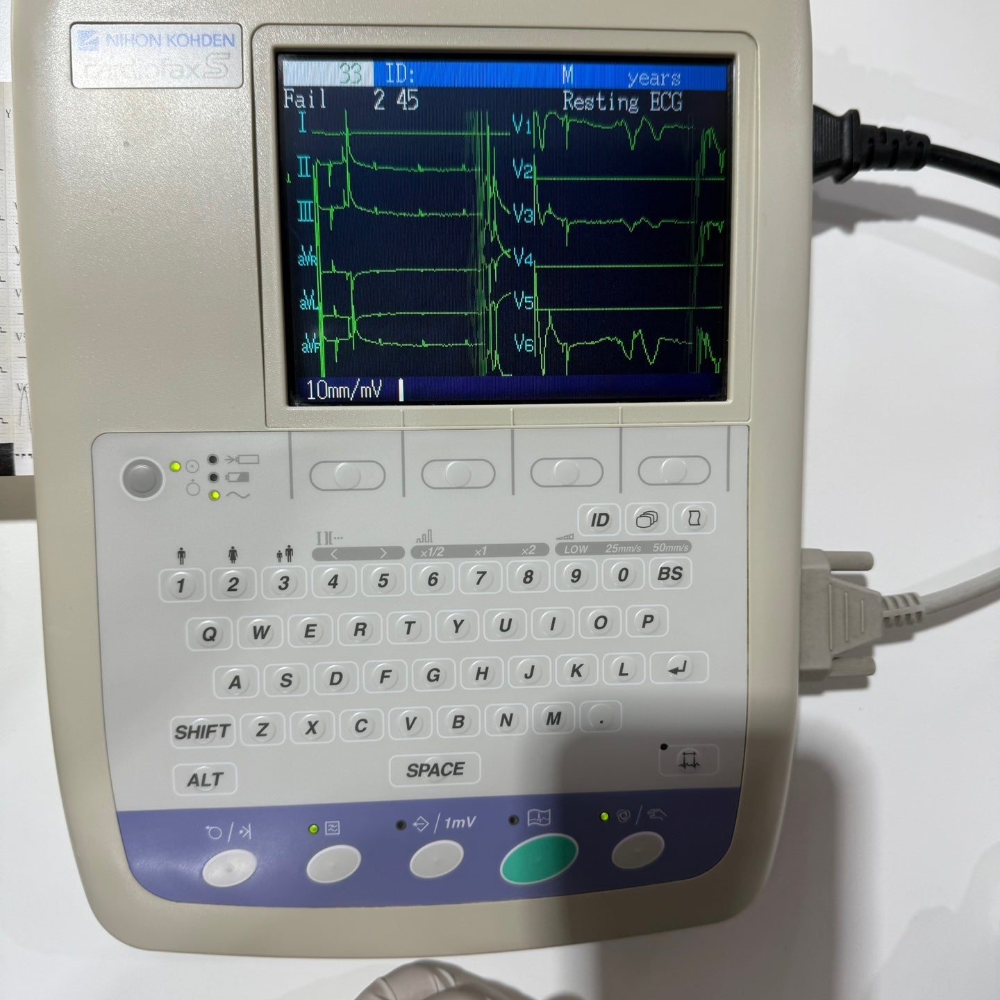 Nihon Kohden Cardiofax S EKG ECG Machine