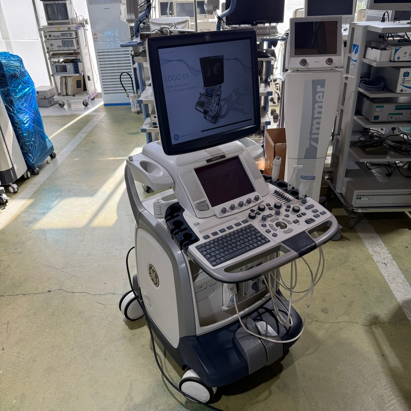GE Logiq E9 with 3 Probes L8-18i & 9L & M4S