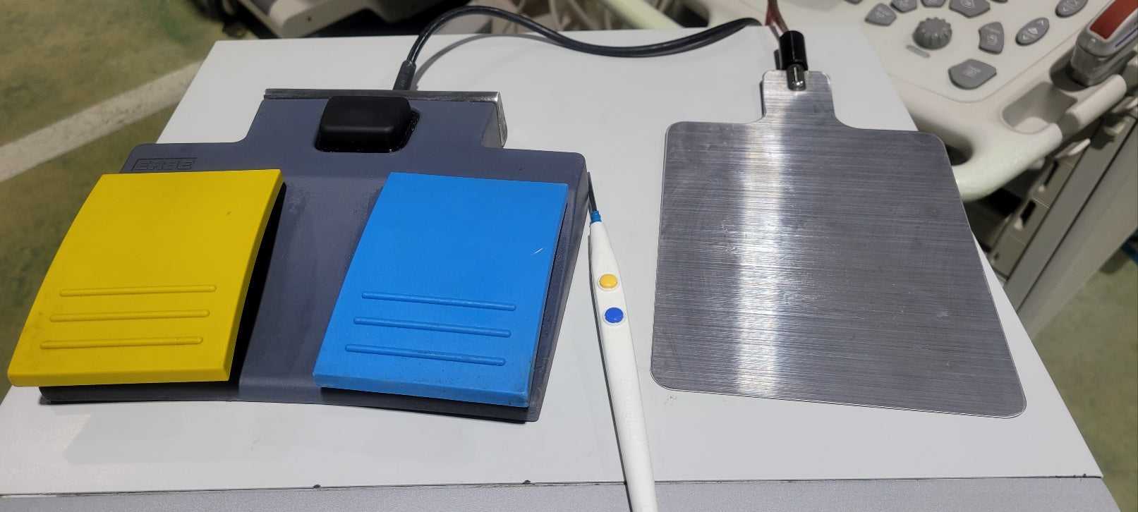 Worlwide Sell Used Erbe Vio 200D Electronic Surgical Bovie Unit