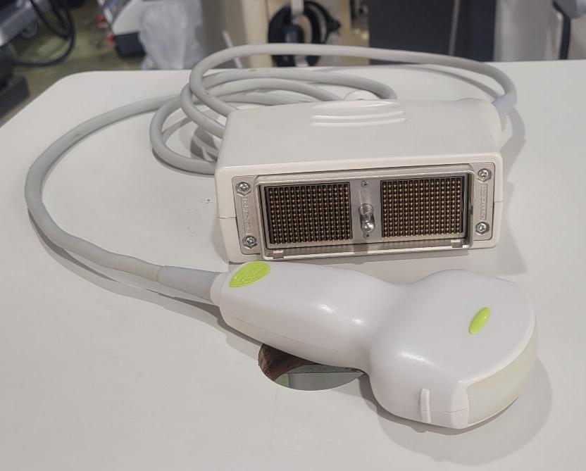 Used Toshiba PVT 375AX Convex Probe Transducer For Toshiba Xario XG Prime Aplio XG 
