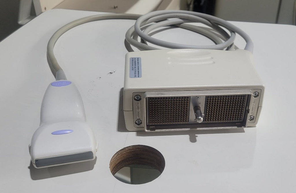  Used Toshiba PLT 1204AX Linear Probe TransAplio 50 SSA 700A and Toshiba Xario SSA 660A

