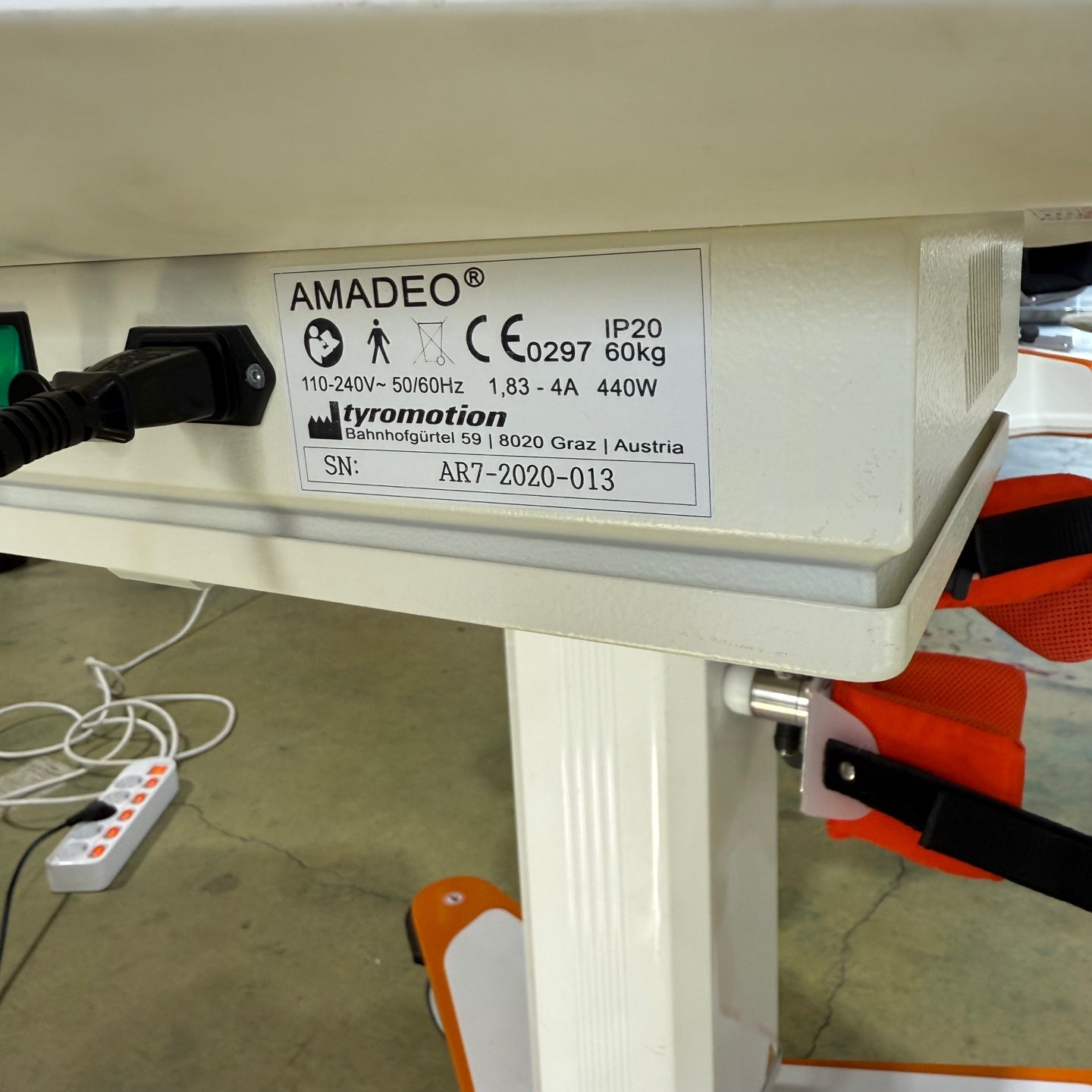 Tyromotion Amadeo Robotic Hand Rehabilitation System | Bitech Group