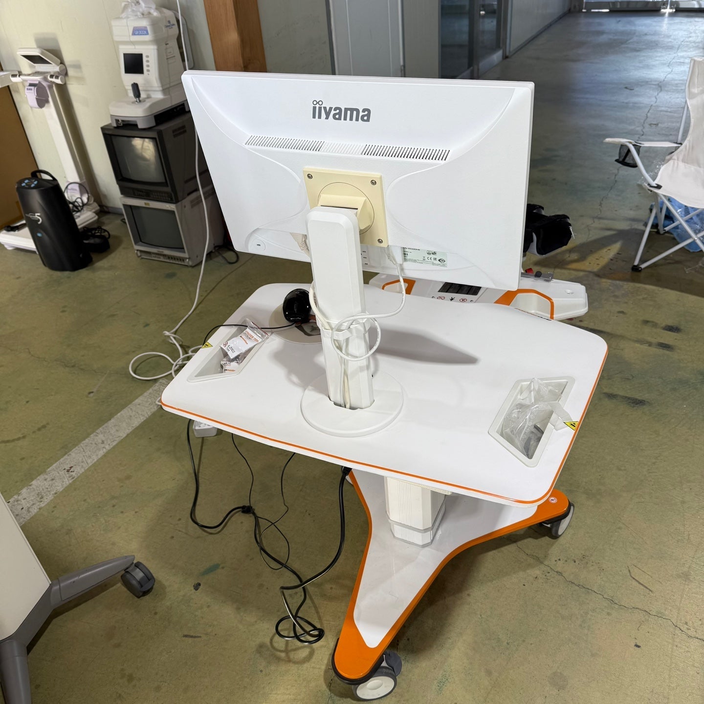 Tyromotion Amadeo Robotic Hand Rehabilitation System | Bitech Group