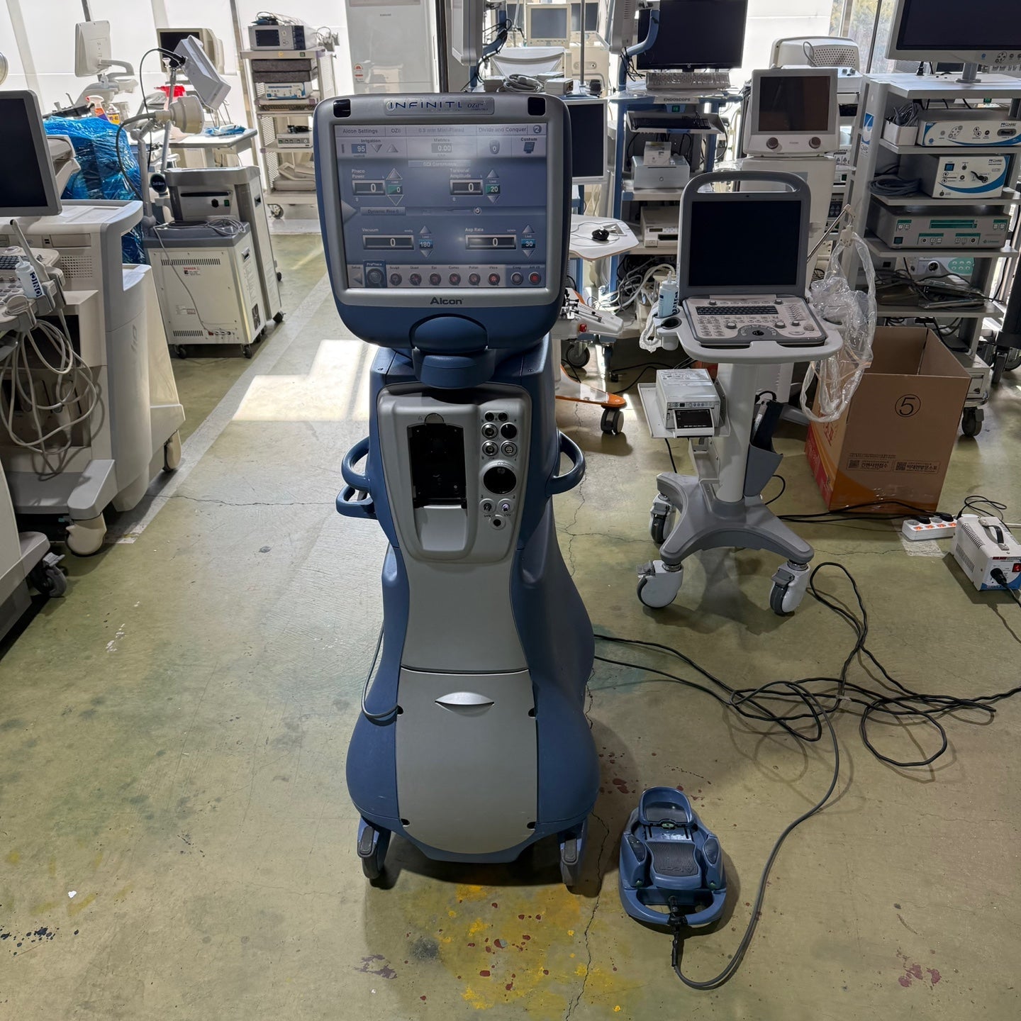 Used Alcon Infiniti Vision Phaco System