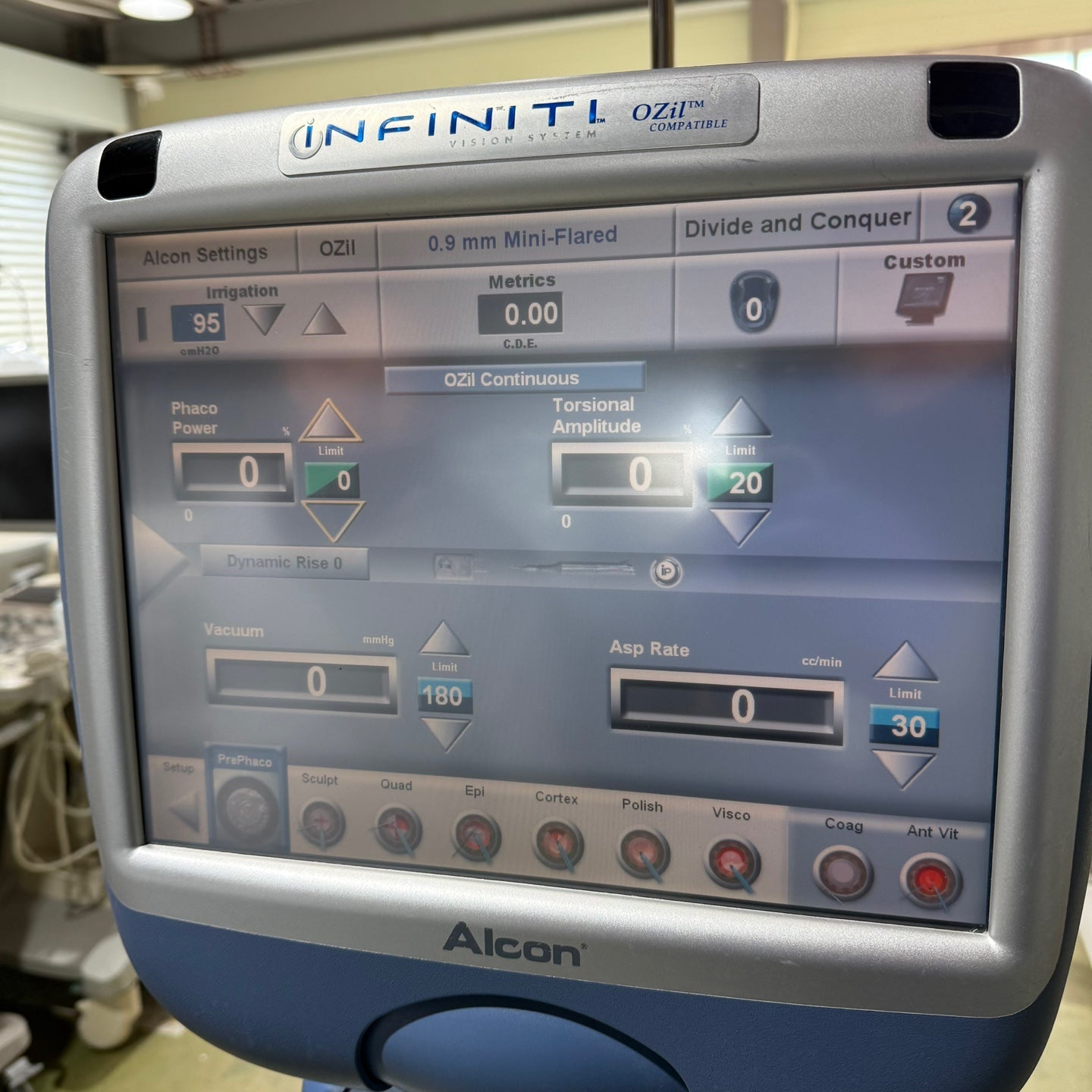 Used Alcon Infiniti Vision Phaco System