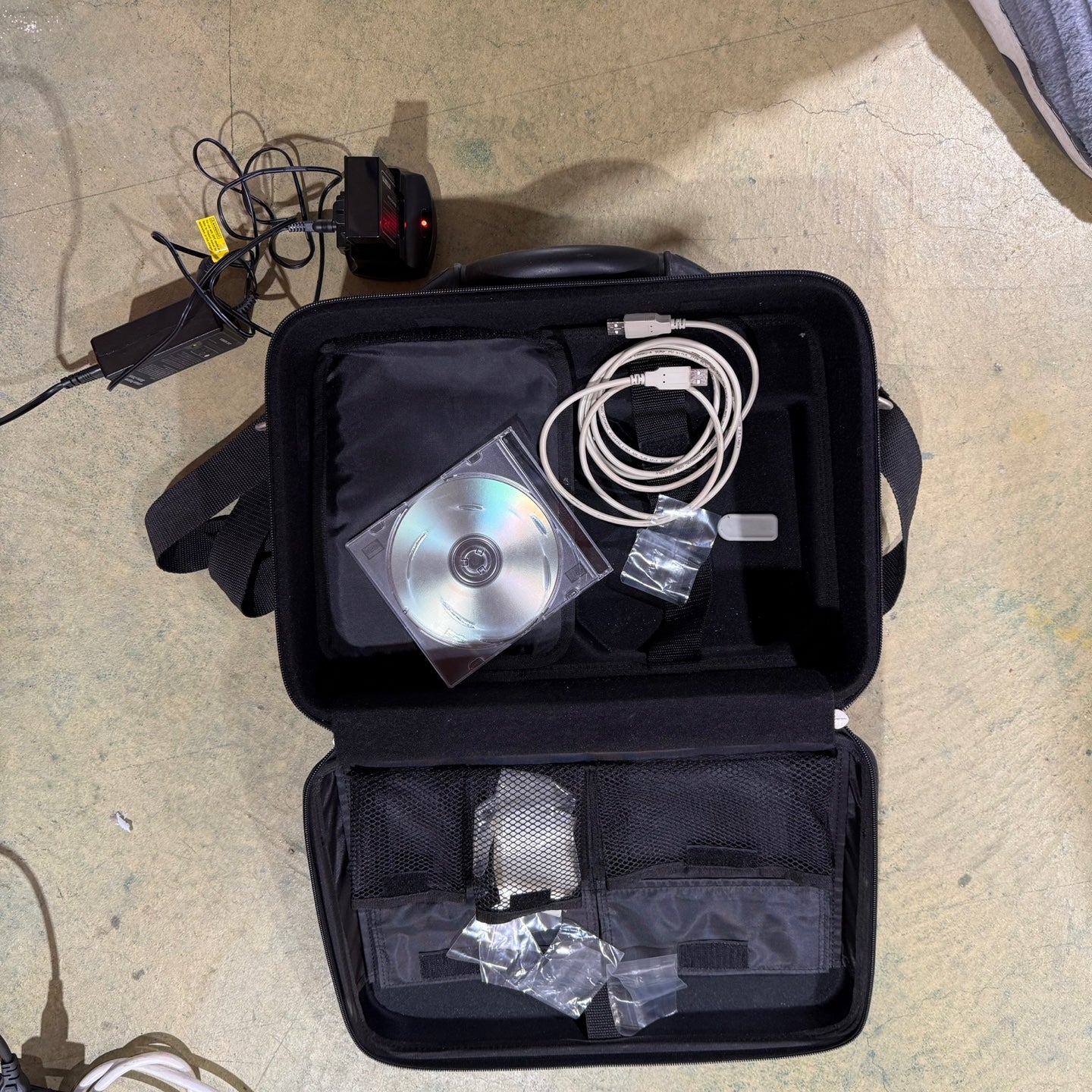 Dexcowin ADX-4000 Portable X-Ray Machine with Oral Sensor