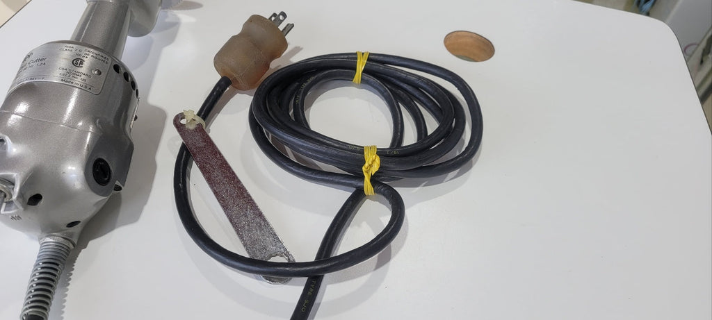 Used Stryker 840 Cast Cutter 0705