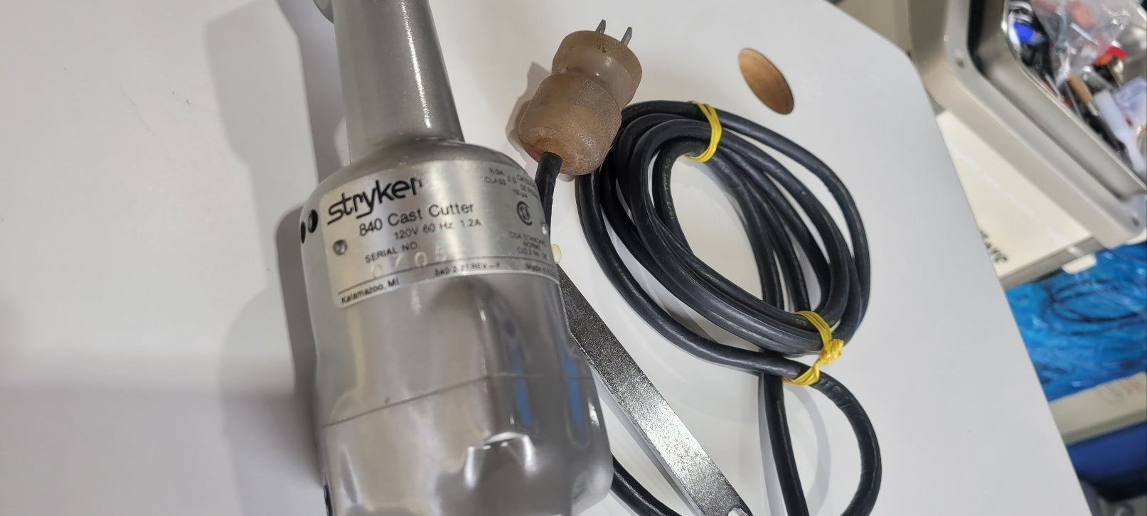 Used Stryker 840 Cast Cutter 0705