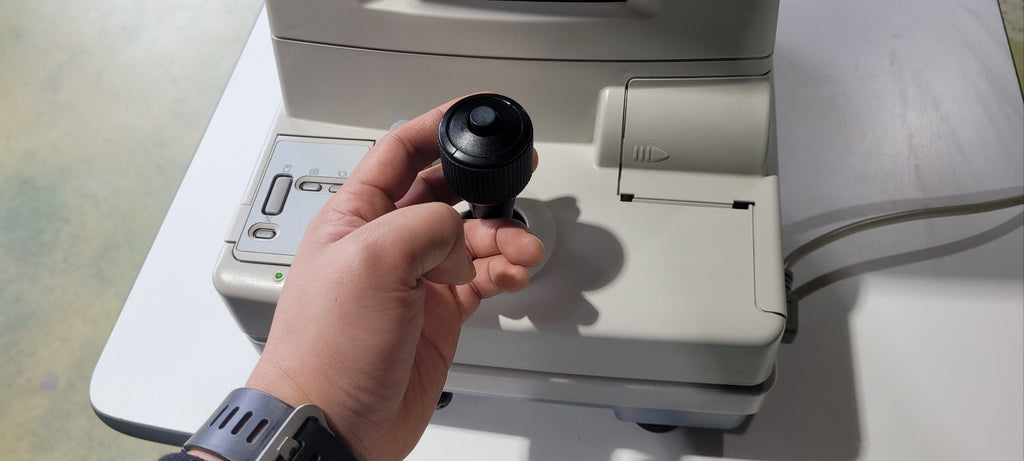 Topcon KR-8100 Auto Kerato-Refractometer