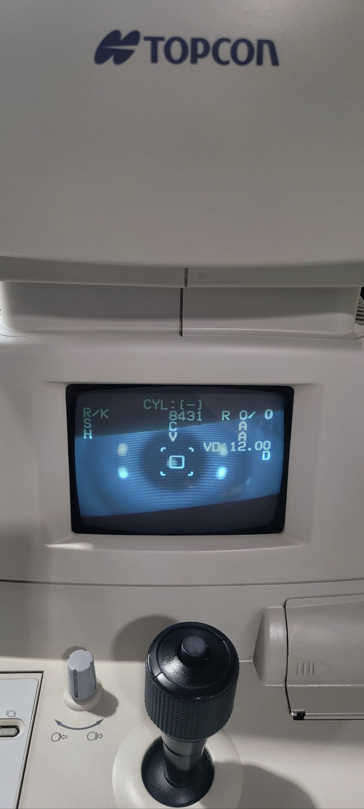 Topcon KR-8100 Auto Kerato-Refractometer