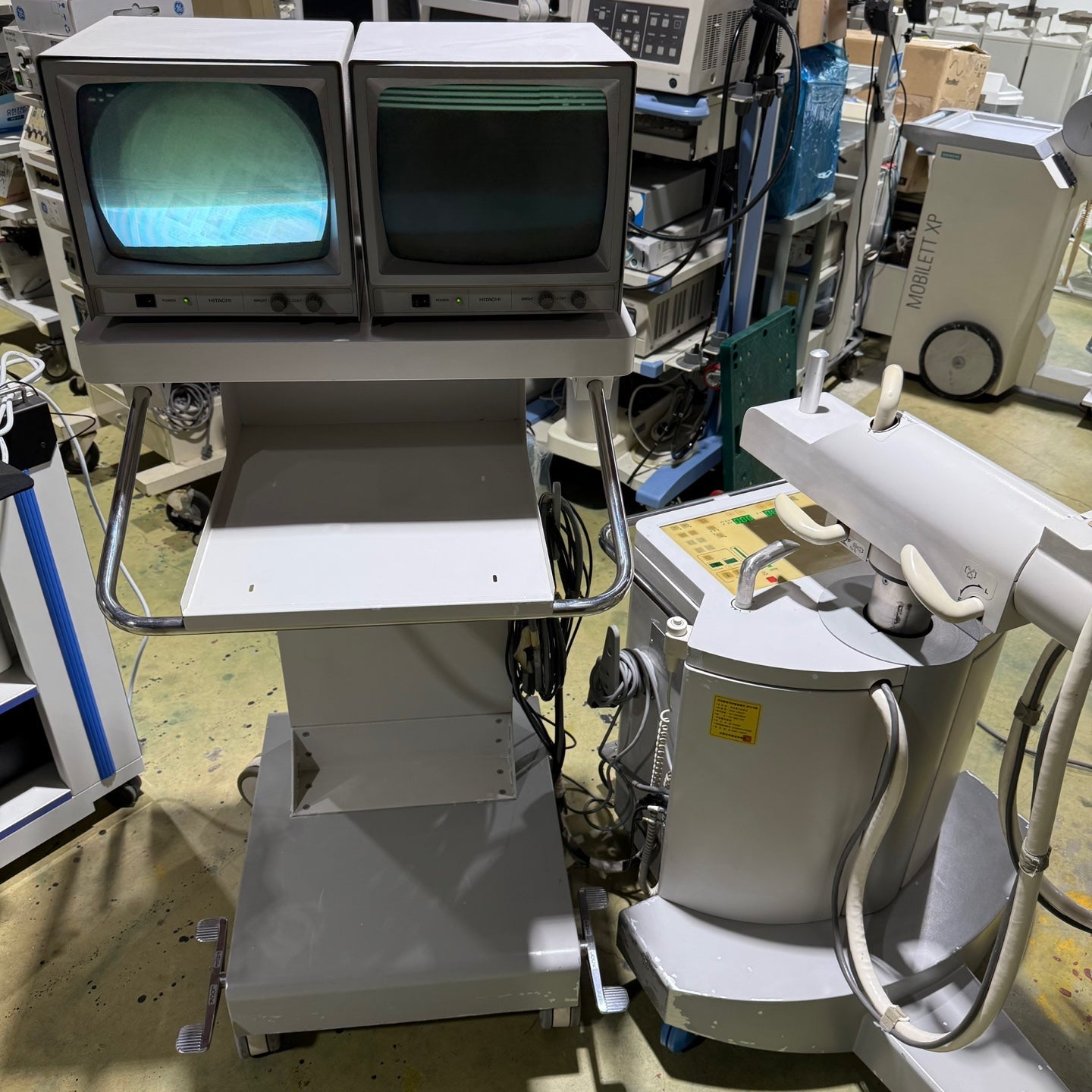 Used Hitachi C Arm Mobile Xray DHF-105CX