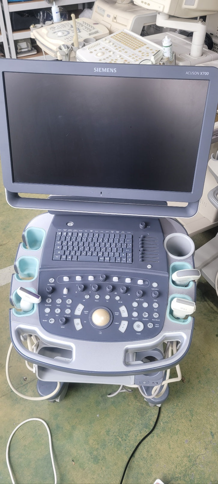 Siemens Acuson X700 With Convex Linear 2 Probes (For Parts/Repair)