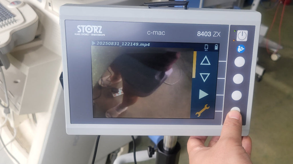 Karl Storz C-MAC Monitor 8430ZX Video System with 2 Blades