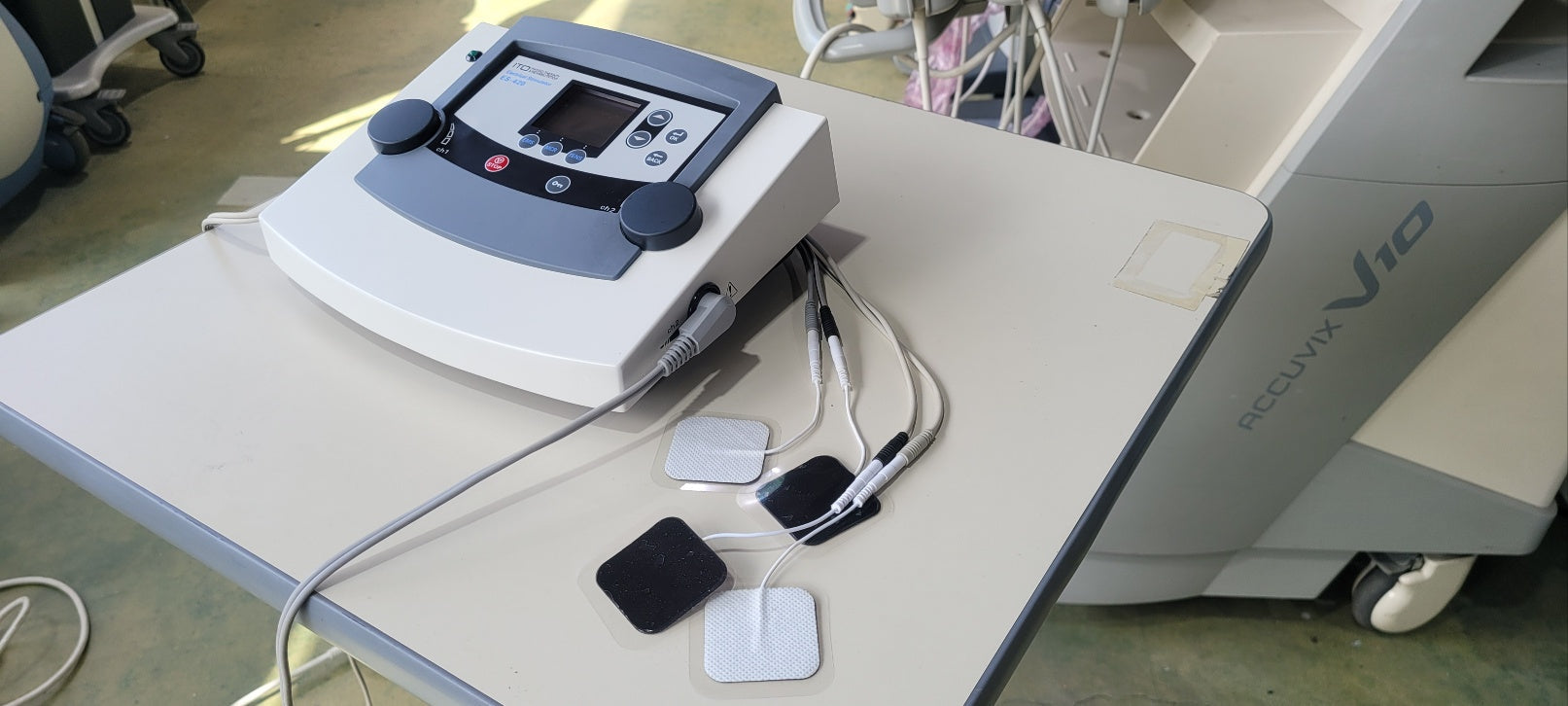 ITO ES-420 EMS MCR TENS Combination Equipment