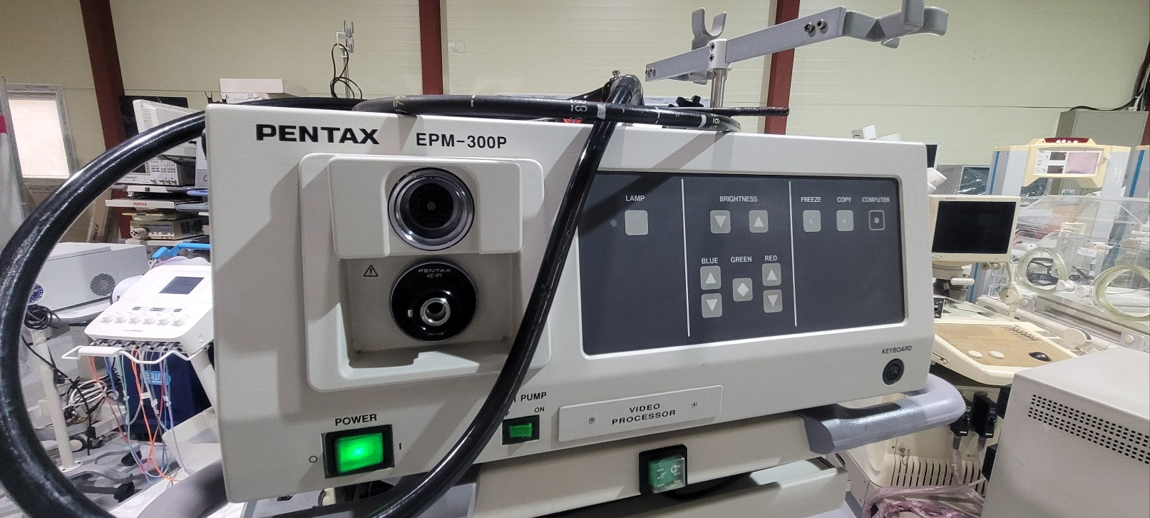 Pentax EPM-300P with EG-2901 Endoscope