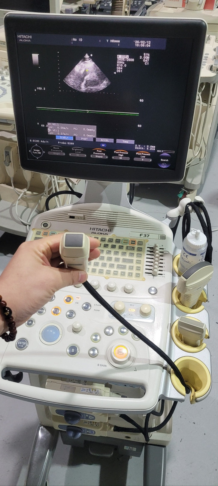 Pre-Owned Hitachi Aloka F37 with Convex Linear Cardiac UST 5299 UST 9123 UST 5413 3 Probes