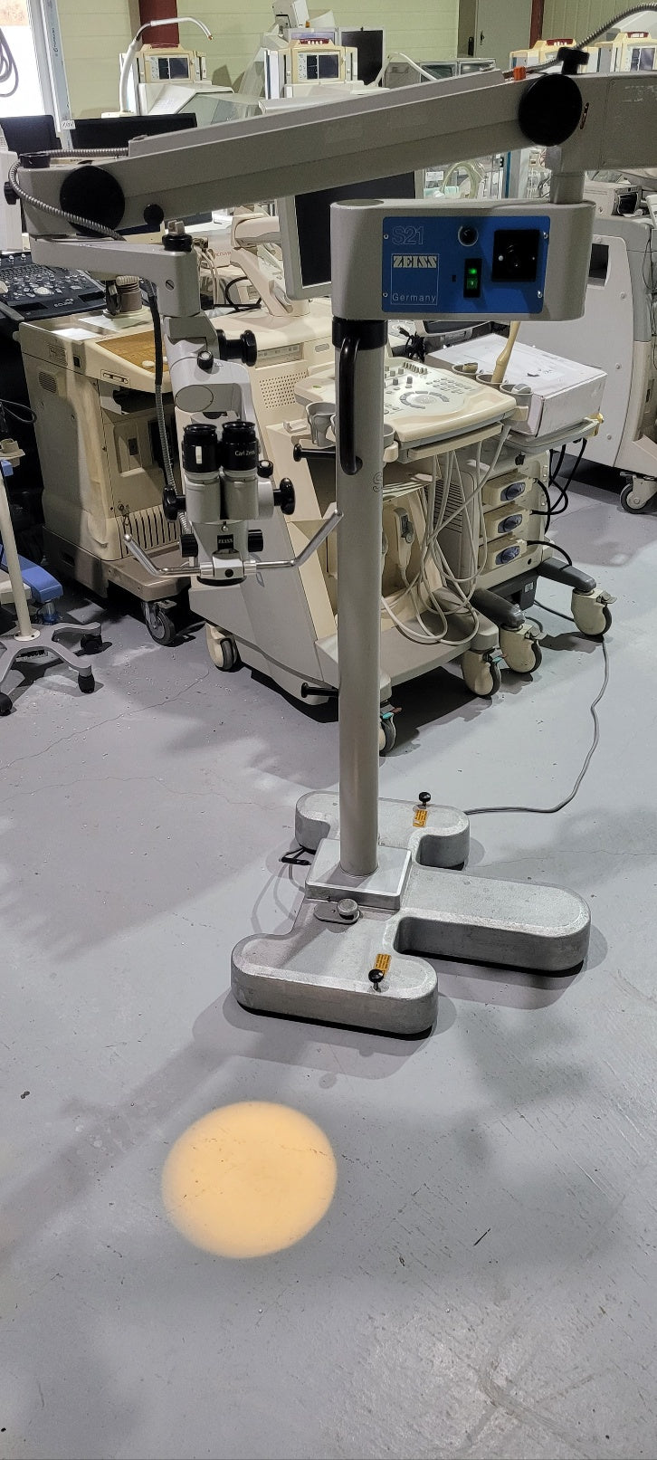 Carl Zeiss OPMI S21 Stand Microscope