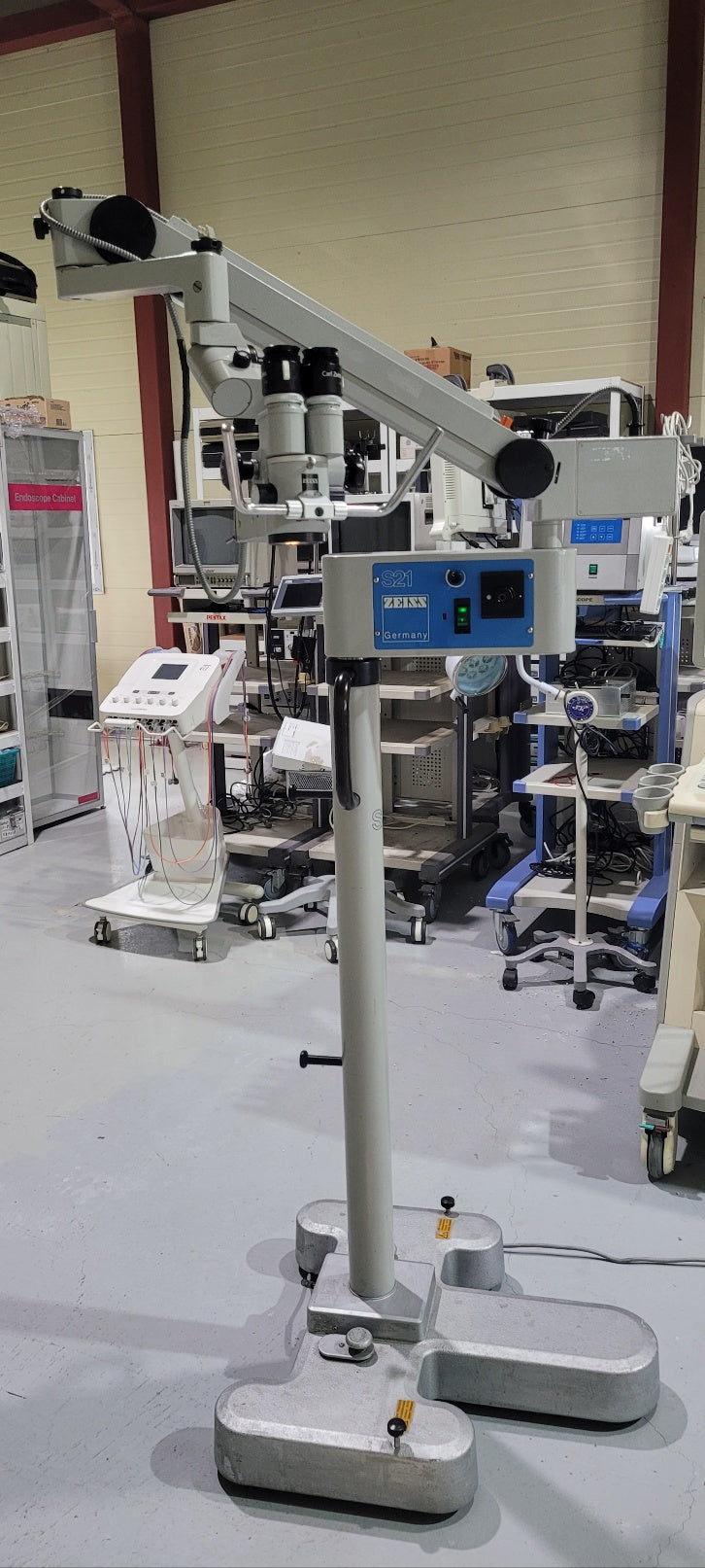 Carl Zeiss OPMI S21 Stand Microscope