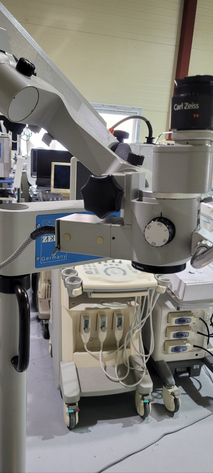 Carl Zeiss OPMI S21 Stand Microscope