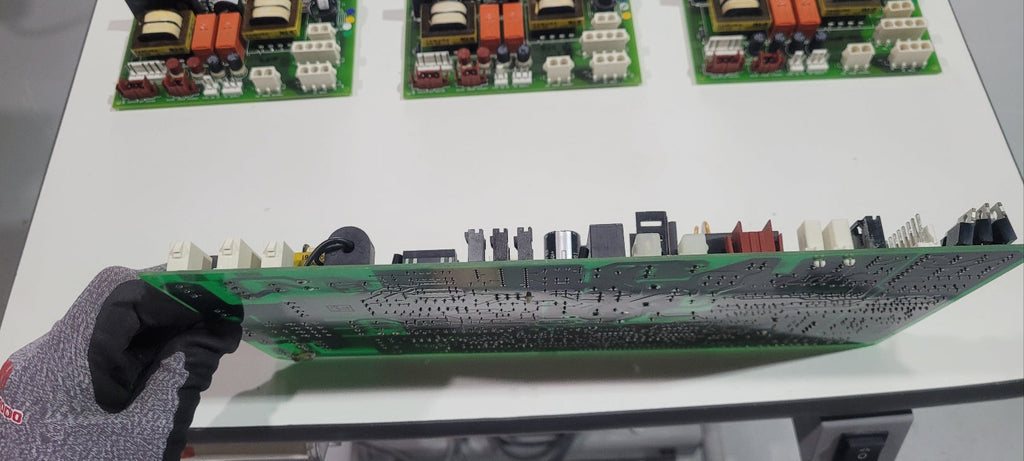 GE Healthcare Giraffe Omnibed Carestation Relay Board